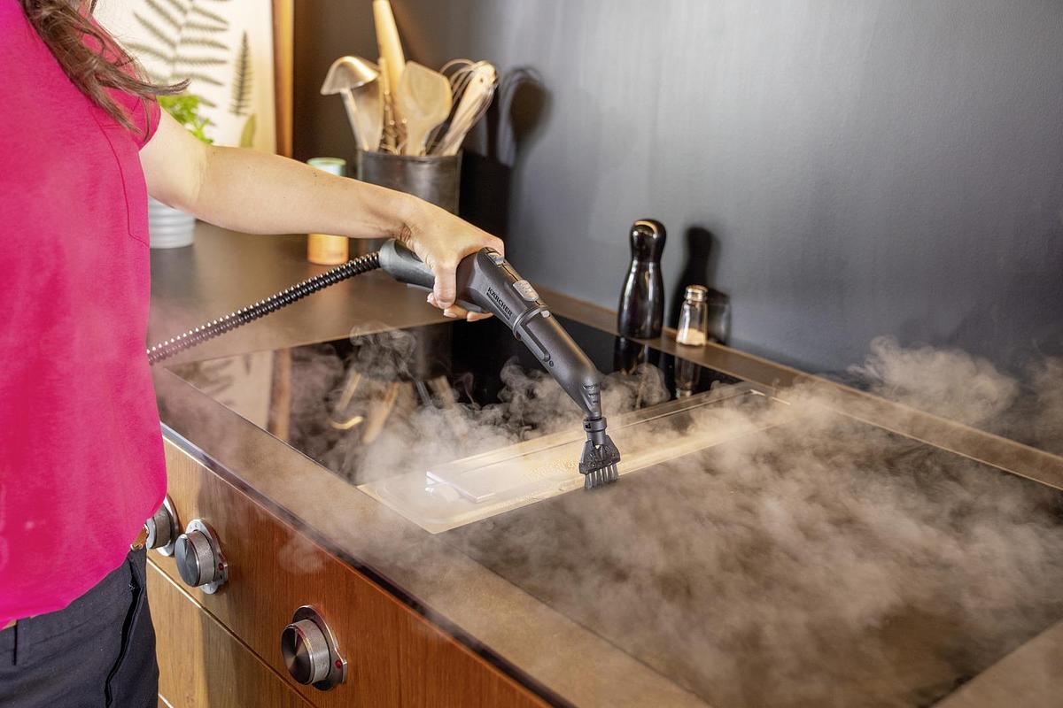 Steam cleaner SC 4 Deluxe