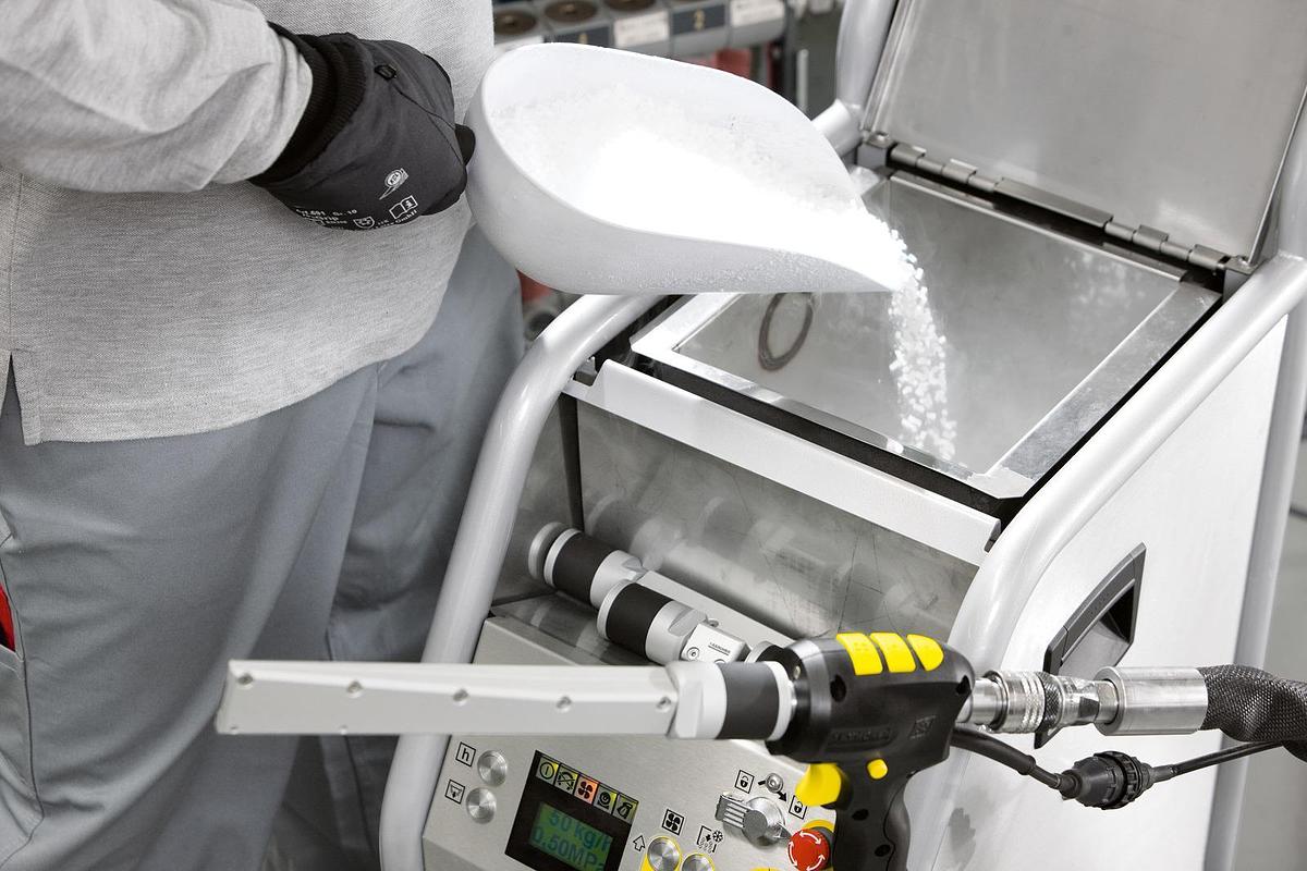 Dry ice blaster IB 7/40 Adv