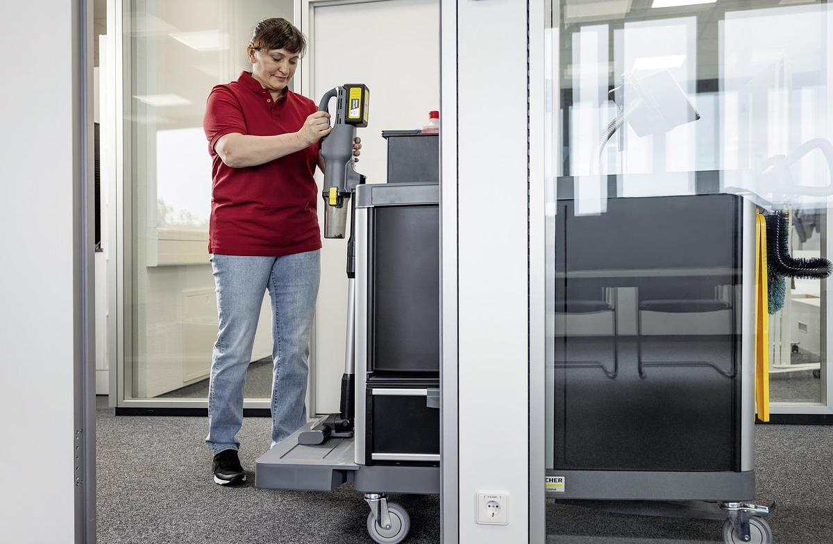 battery-powered vacuum cleaner LVS 1/2 Bp