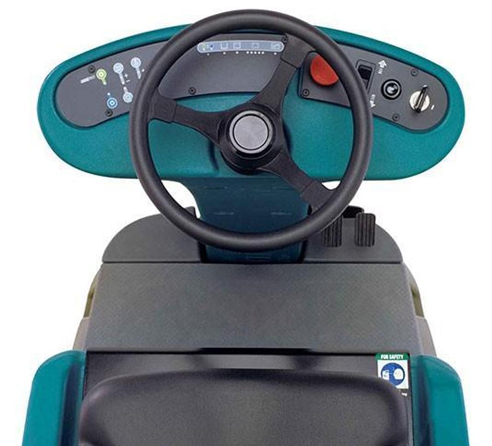 R14 Ride-On Carpet Extractor
