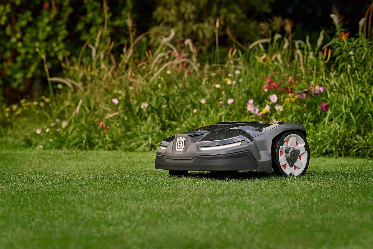 Automower® 435X AWD
