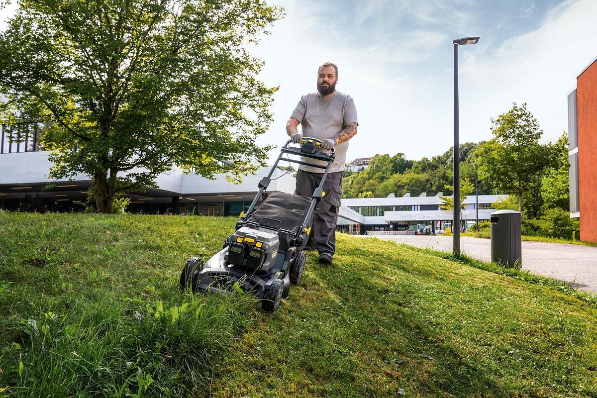 Lawn mower LM 530/36 Bp
