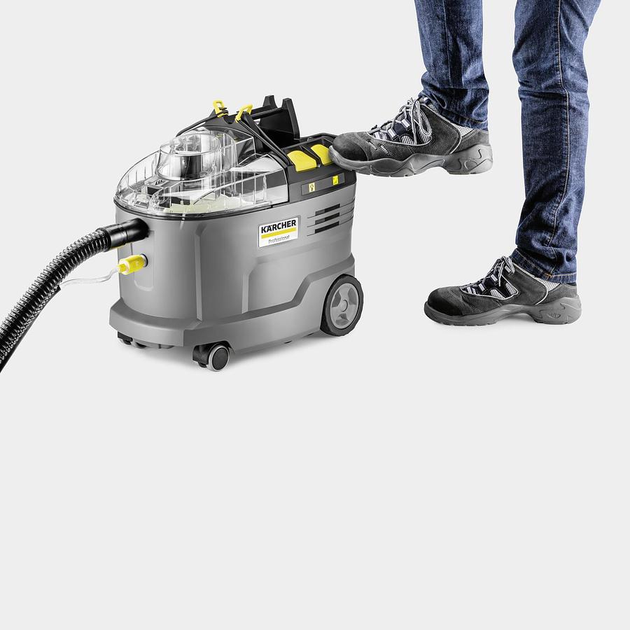 Battery powered spray extraction machine Puzzi 9/1 Bp Adv