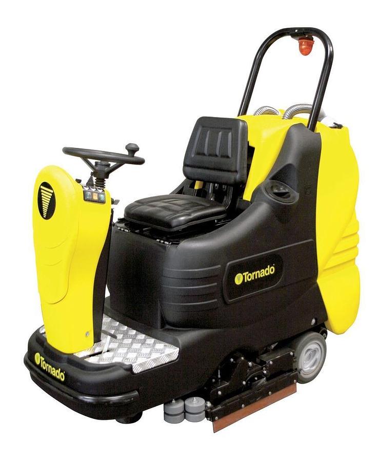 BR 33/30 Ride-On Scrubber