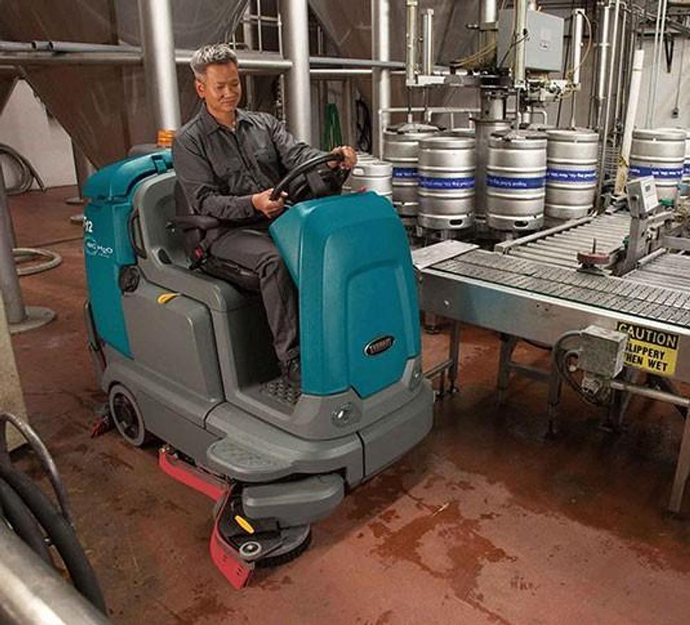 T12 Compact Battery Ride-On Floor Scrubber