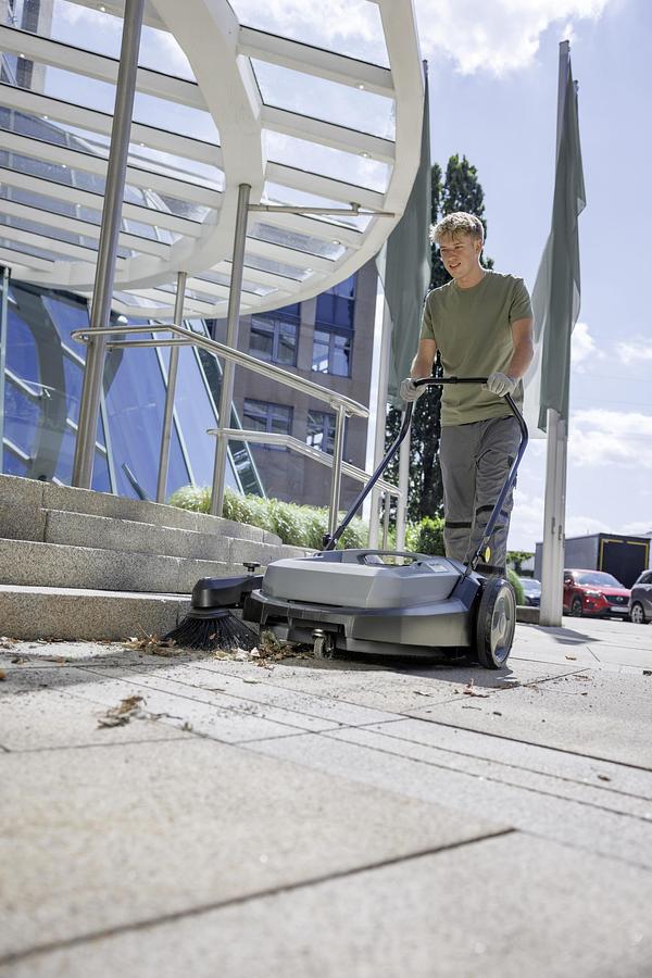 Sweeper KM 70/20 C