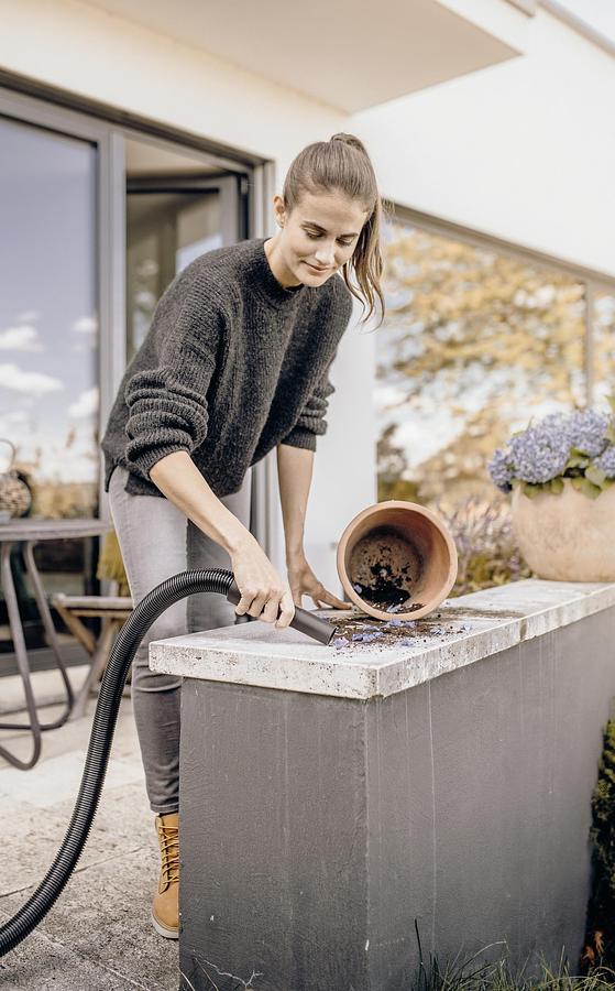 Wet and dry vacuum cleaner WD 1 Classic