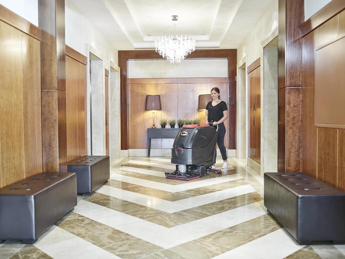AS5160-US SCRUBBER 20INCH 60L 24V