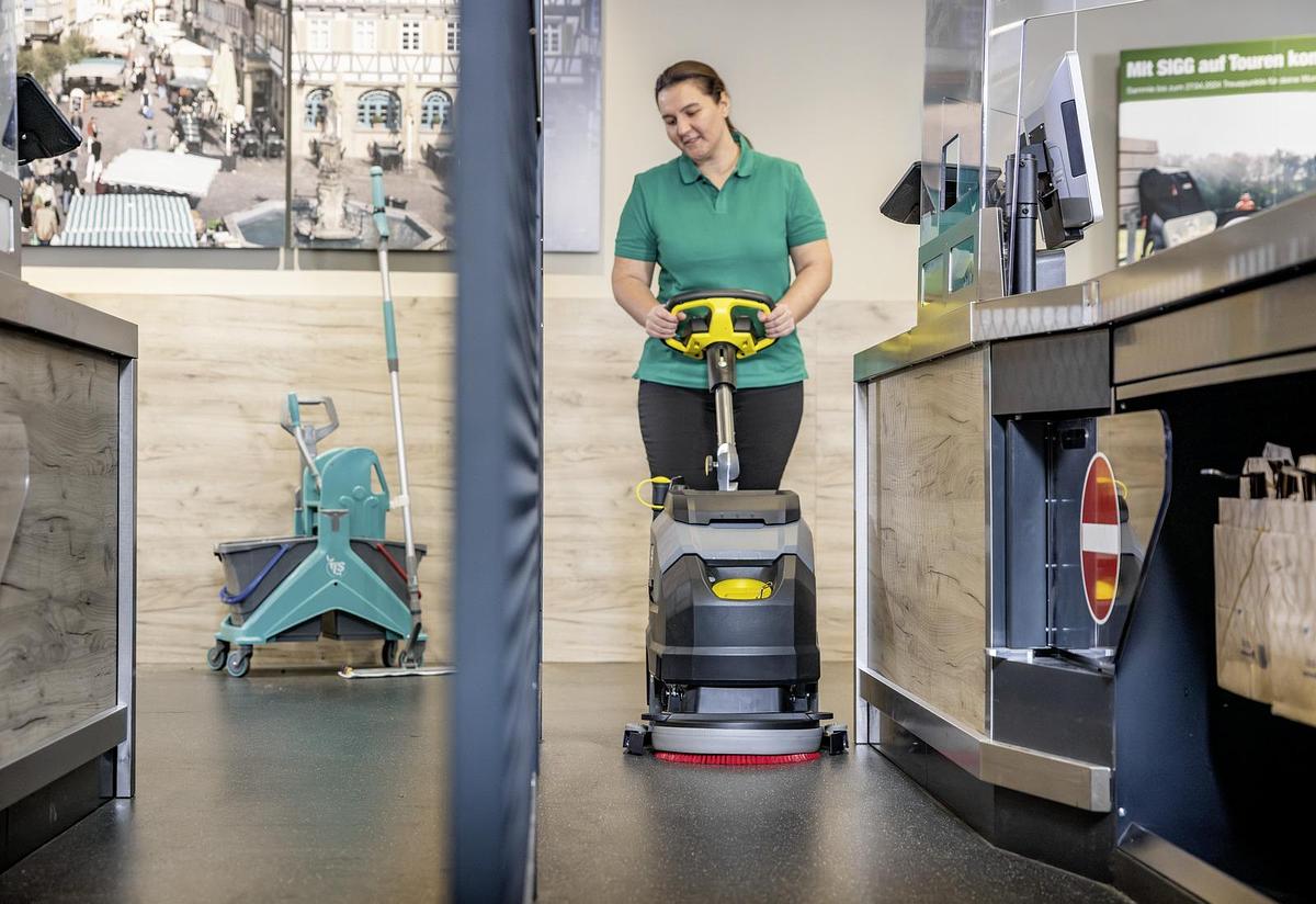 Scrubber dryer BD 35/15 C Classic Bp Pack