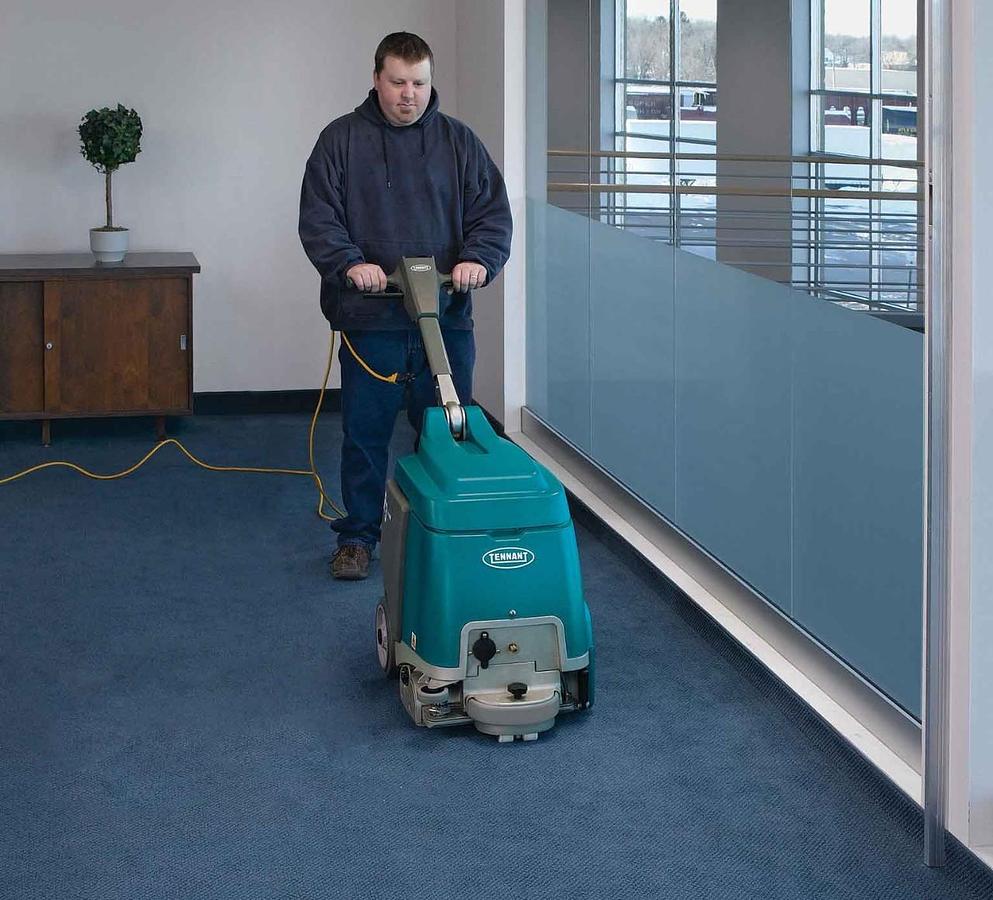 R3 Compact Carpet Extractor