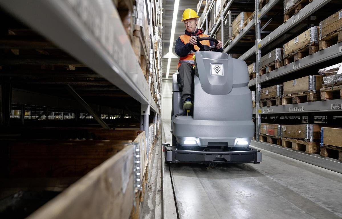 Scrubber dryer B 220 R Bp Pack DOSE+ SB+240Ah Wet+Ri+R85