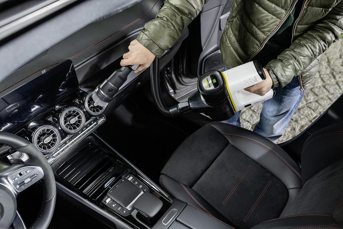 Battery-power vacuum cleaner VC 6 Cordless ourFamily Car