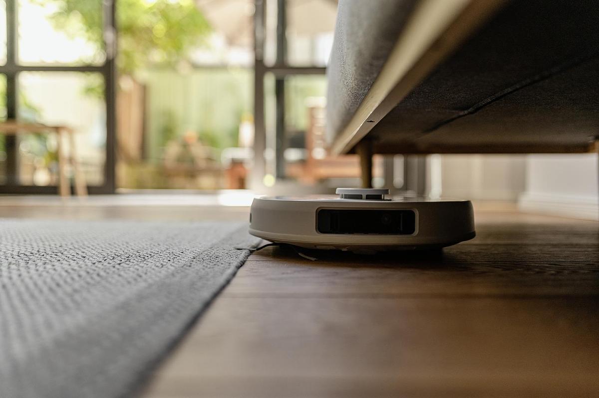 Robot vacuum cleaner with wiping function RCV 5