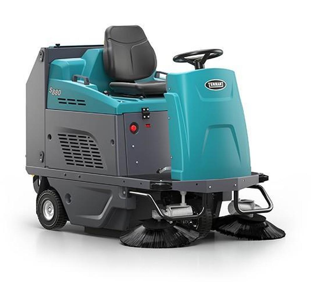 S880 Compact Battery Ride-On Sweeper