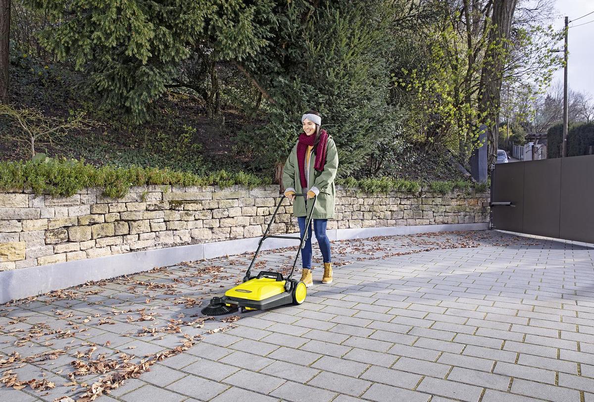 Push sweeper S 4