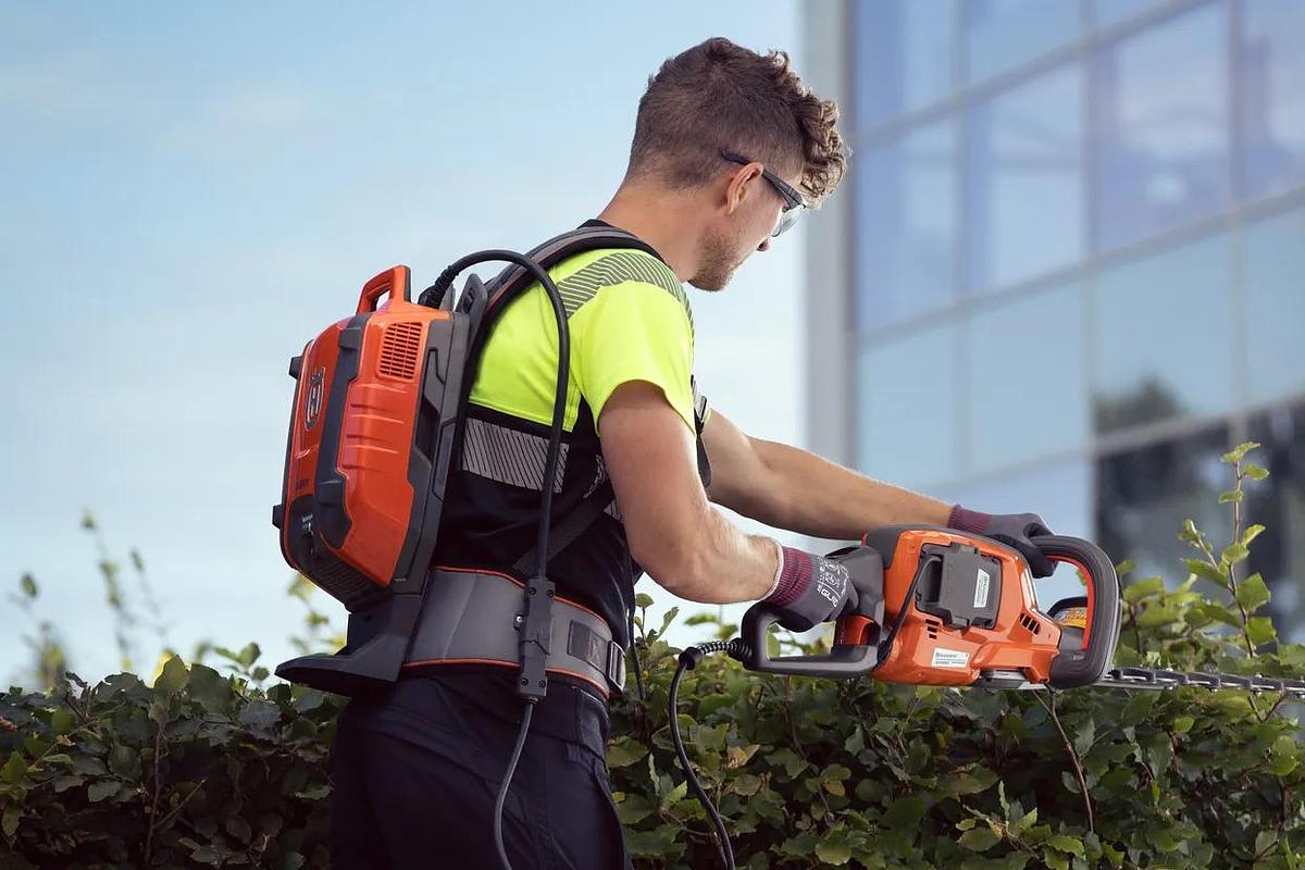 HUSQVARNA BLi950X