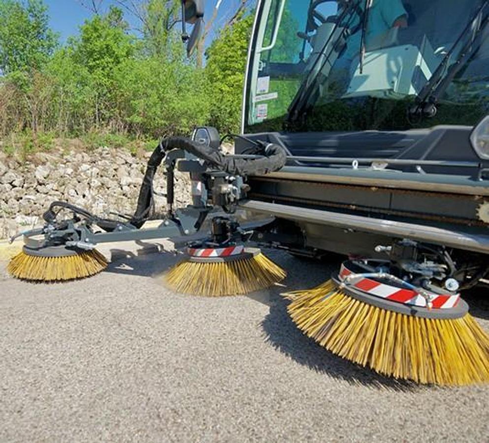 Z50 Citadel Outdoor Sweeper