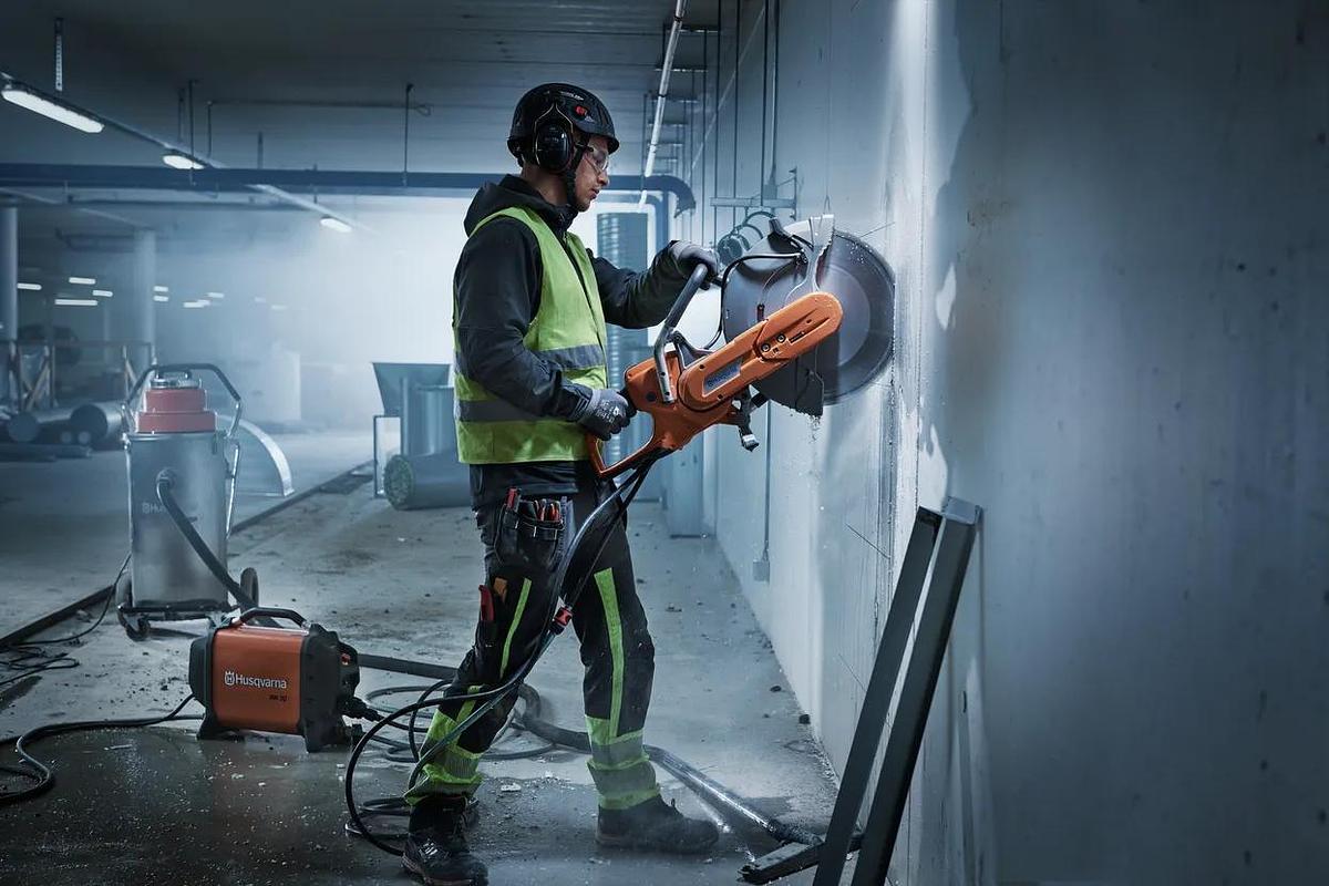 Husqvarna K 770