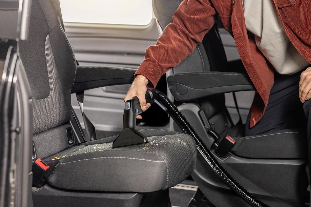 Spray extraction cleaner SE 5 Upholstery