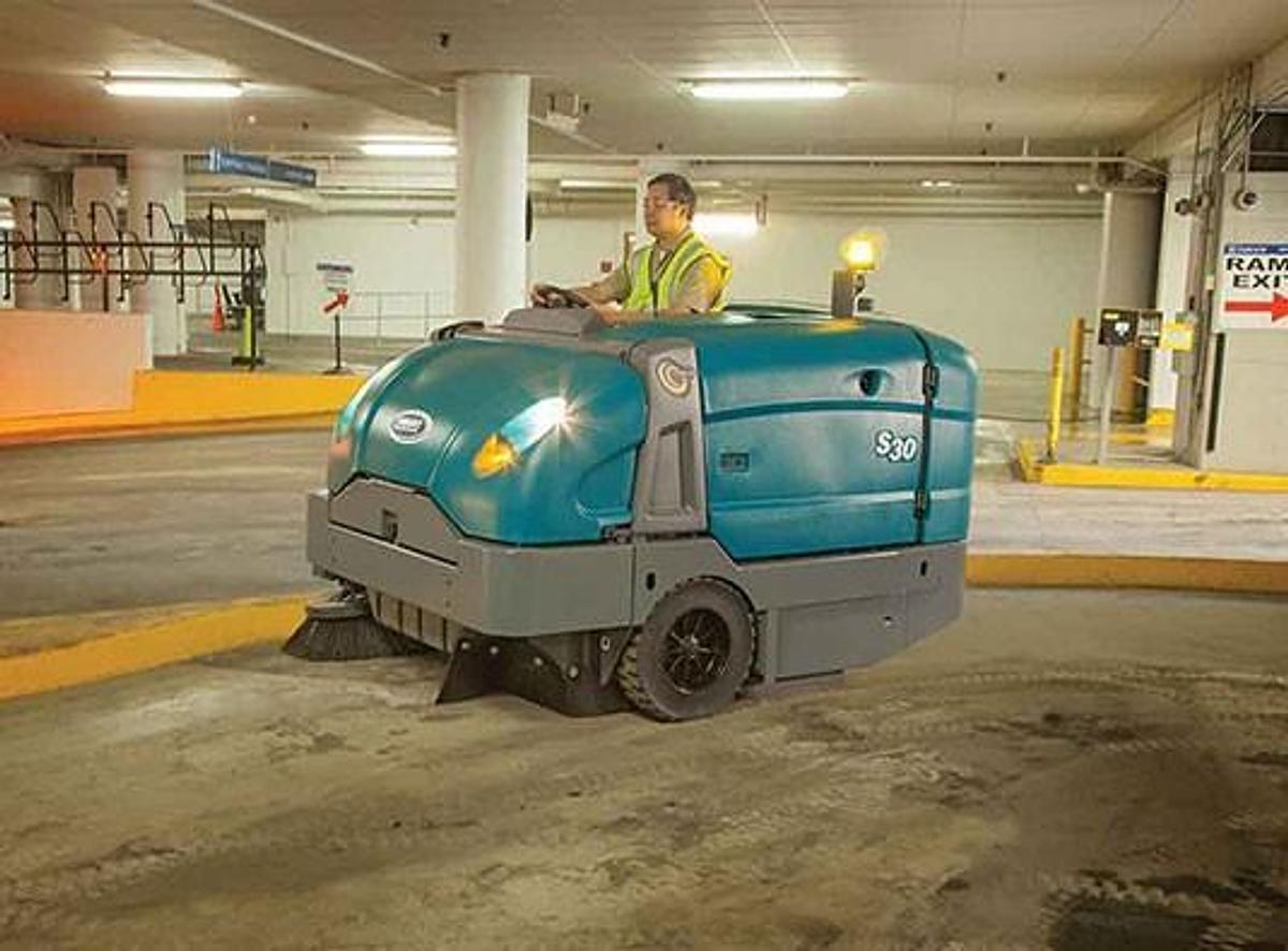S30 Ride-On Sweeper
