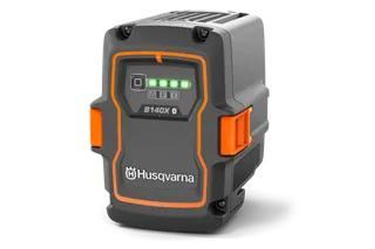 Husqvarna Weed Eater® 320iL (tool only)