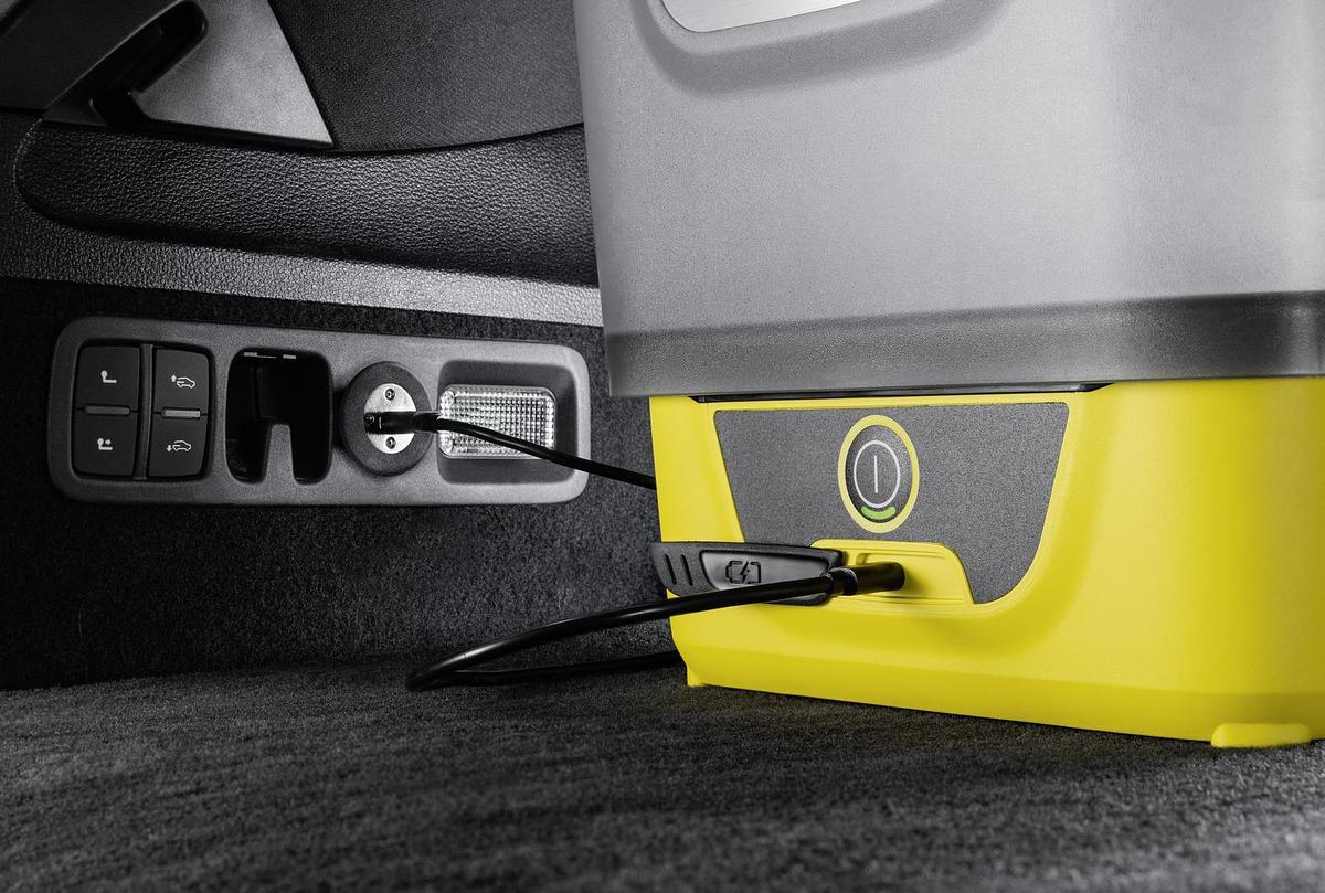 Mobile Outdoor Cleaner OC 4