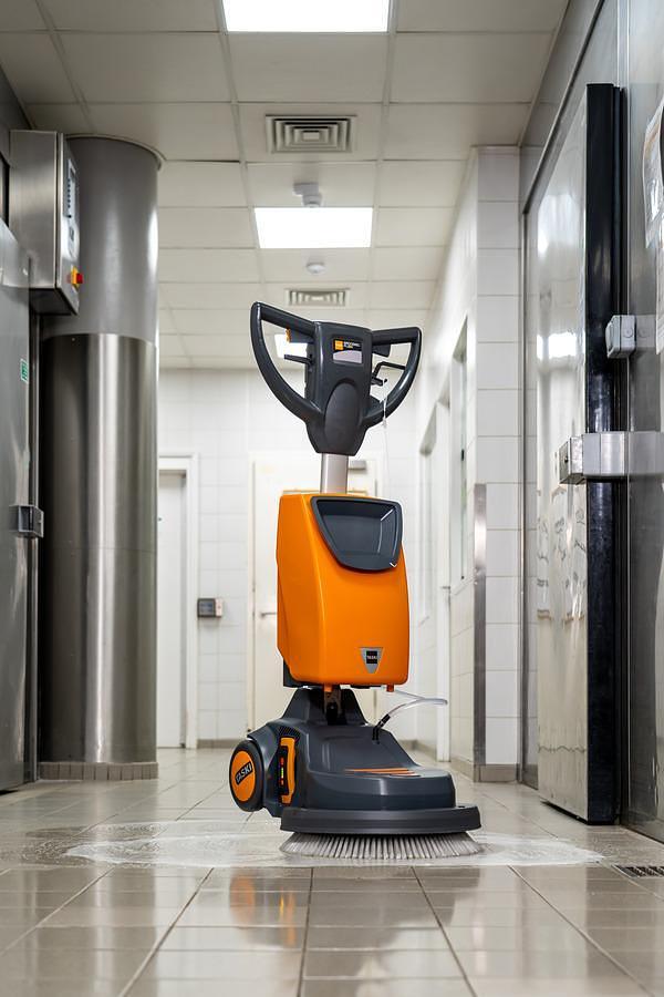 TASKI Dry Foam Carpet Cleaning System