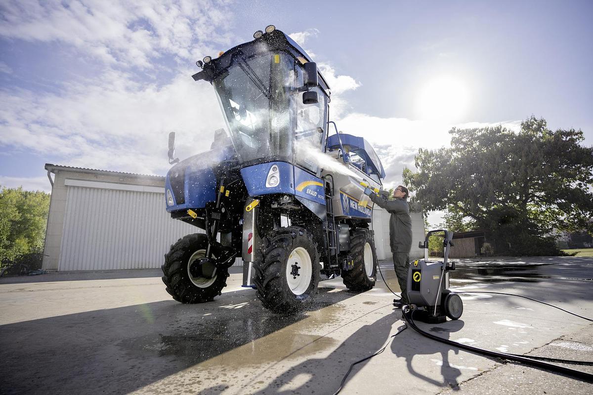 High-pressure cleaner HD 10/25-4 S