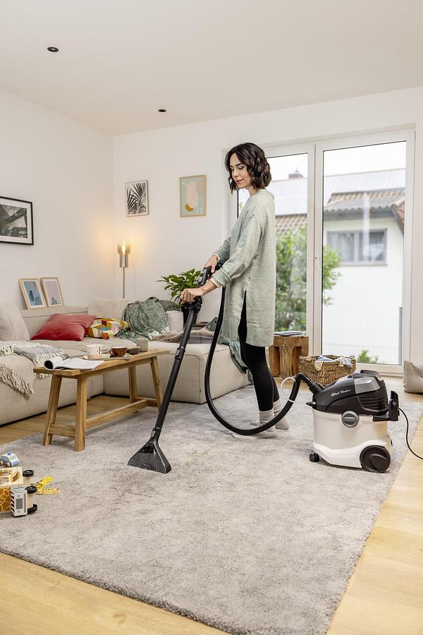 Spray extraction cleaner SE 6 Signature Line