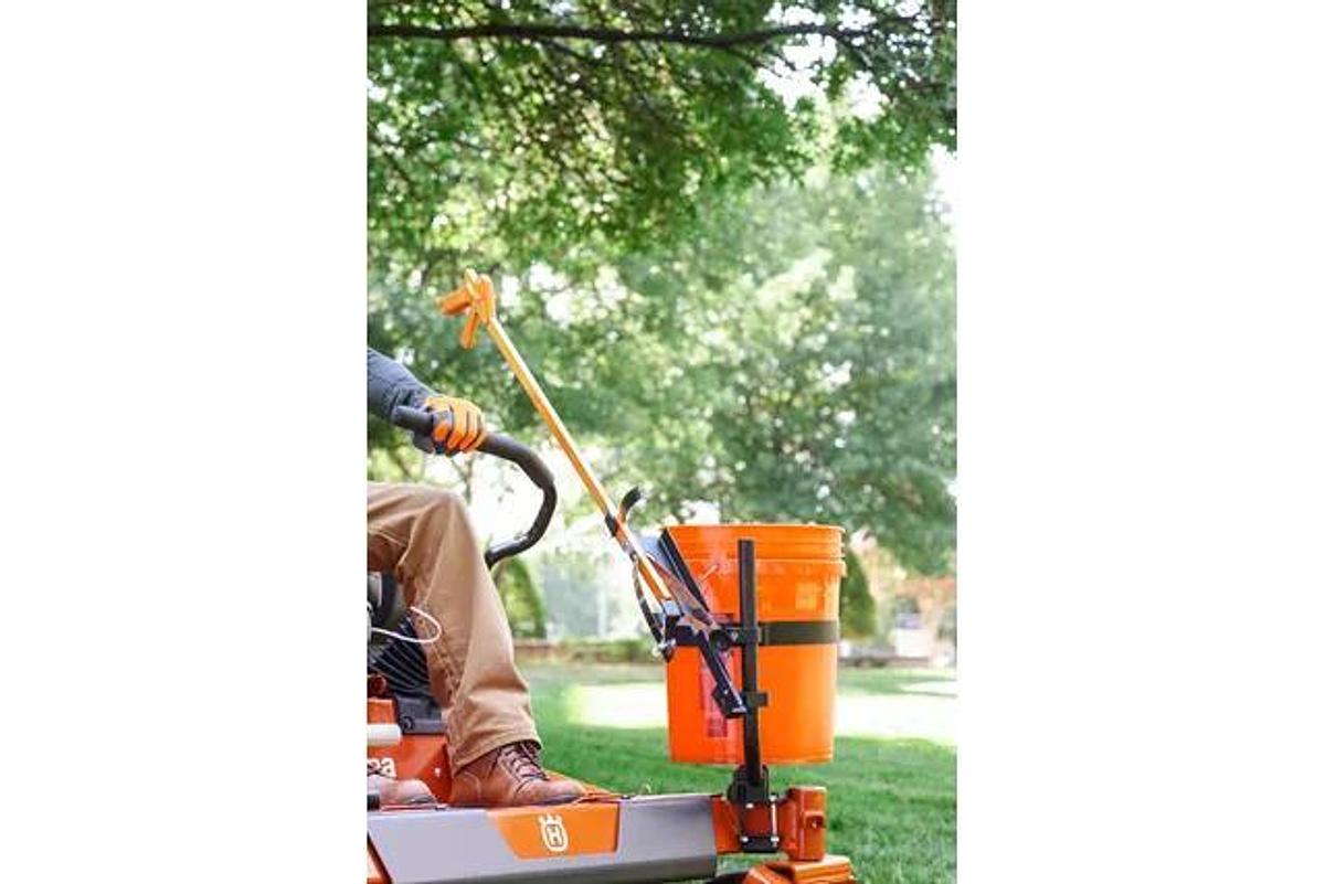 48" Mulch kit, ClearCut deck- Fits Z248F, MZ48 & Z448 Zero Turns and TS 248, TS348XD Tractors