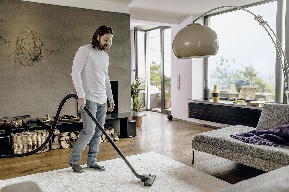 Wet and dry vacuum cleaner WD 2 Plus V-12/6/18/C Home