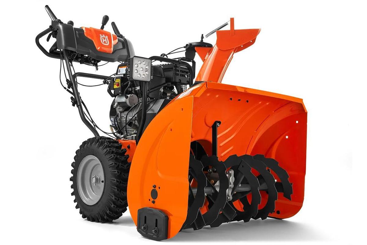 Husqvarna ST 230 Snow Blower