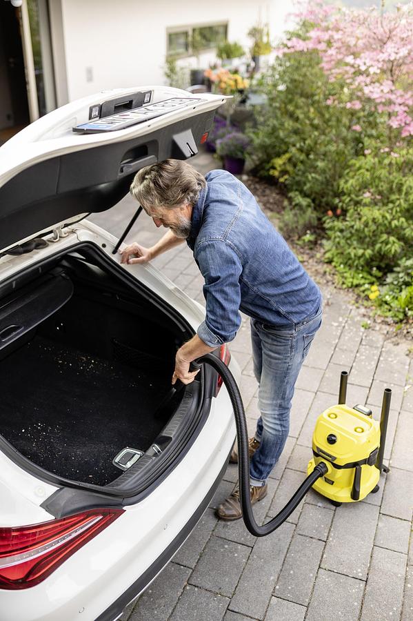 Battery wet and dry vacuum cleaner WD 2-18