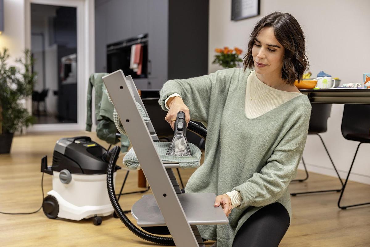 Spray extraction cleaner SE 5 Upholstery