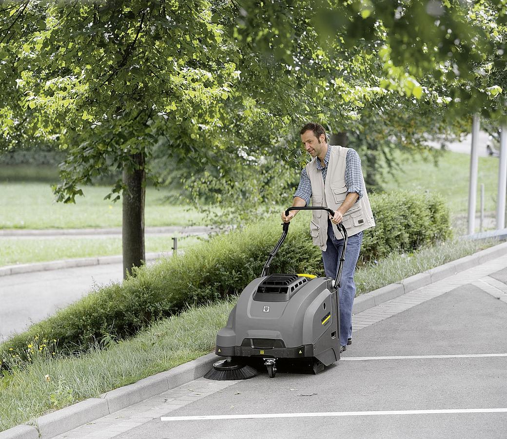 Vacuum sweeper KM 75/40 W G