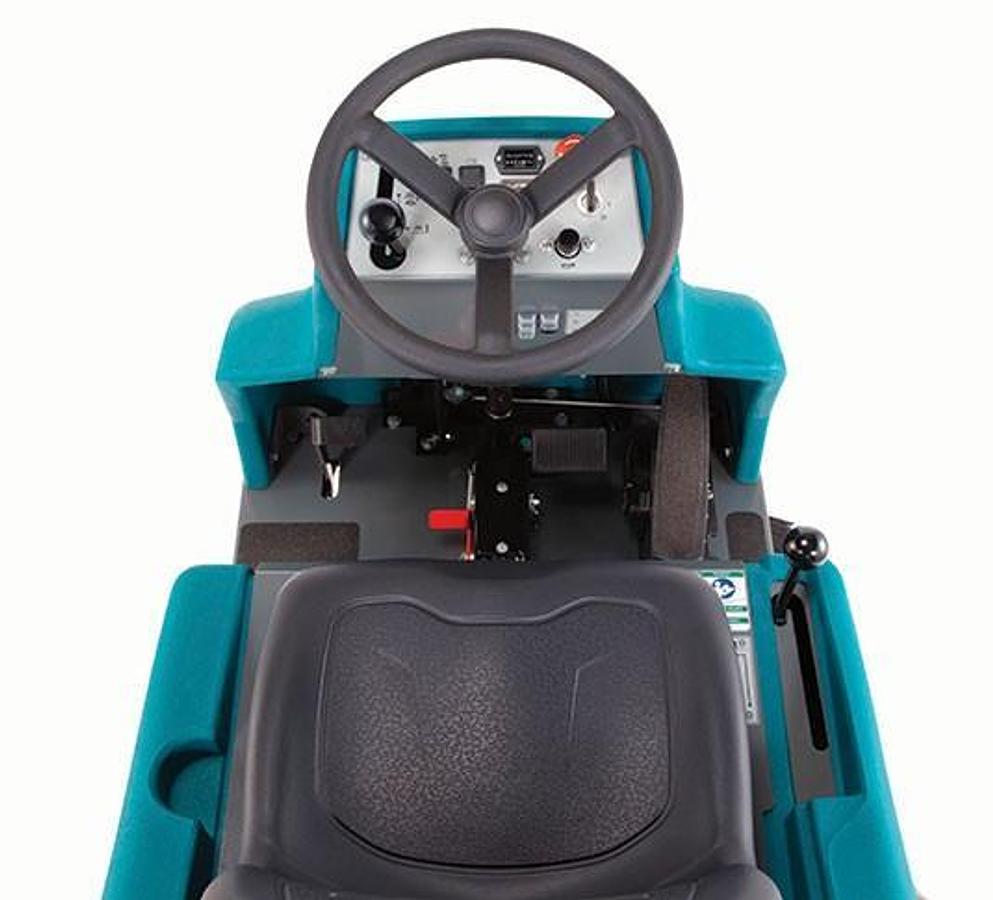 6100 Sub-Compact Battery Ride-On Floor Sweeper