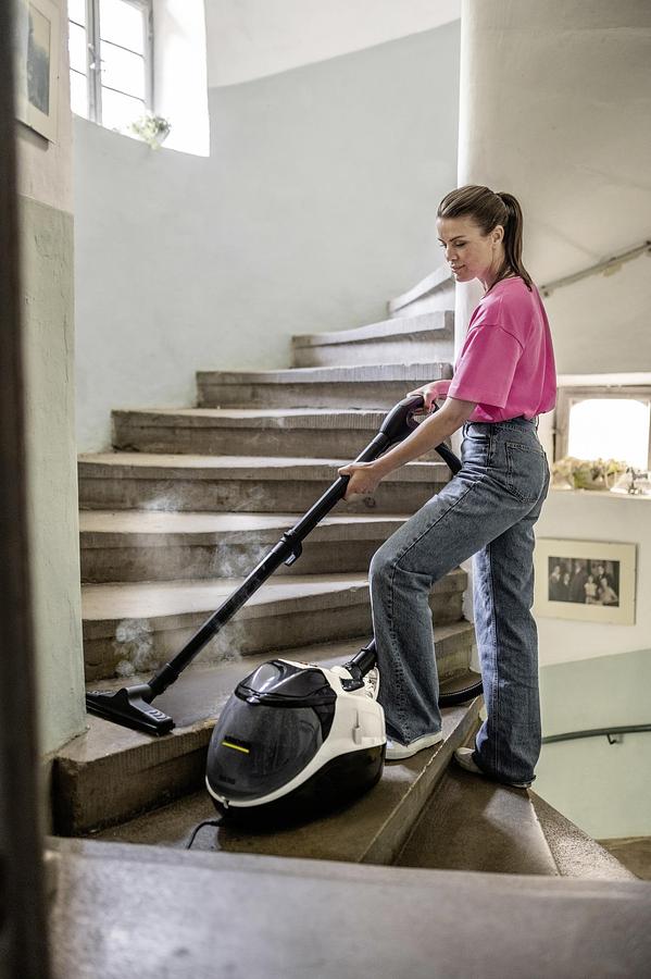 Steam vacuum cleaner SV 7