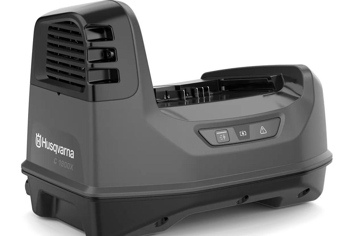 Husqvarna C1800X PACE