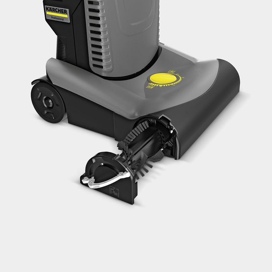 Upright brush-type vacuum cleaner CV 30/1
