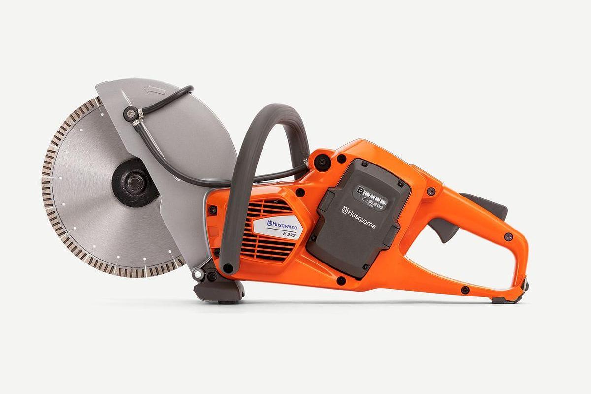 Commercial Landscaping Equipment & Tools