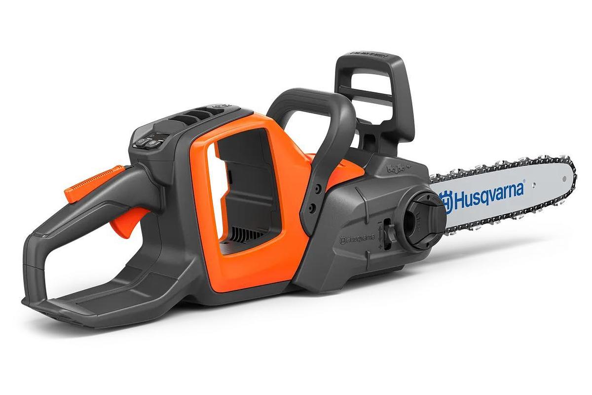 Husqvarna 225i Power Axe without battery and charger