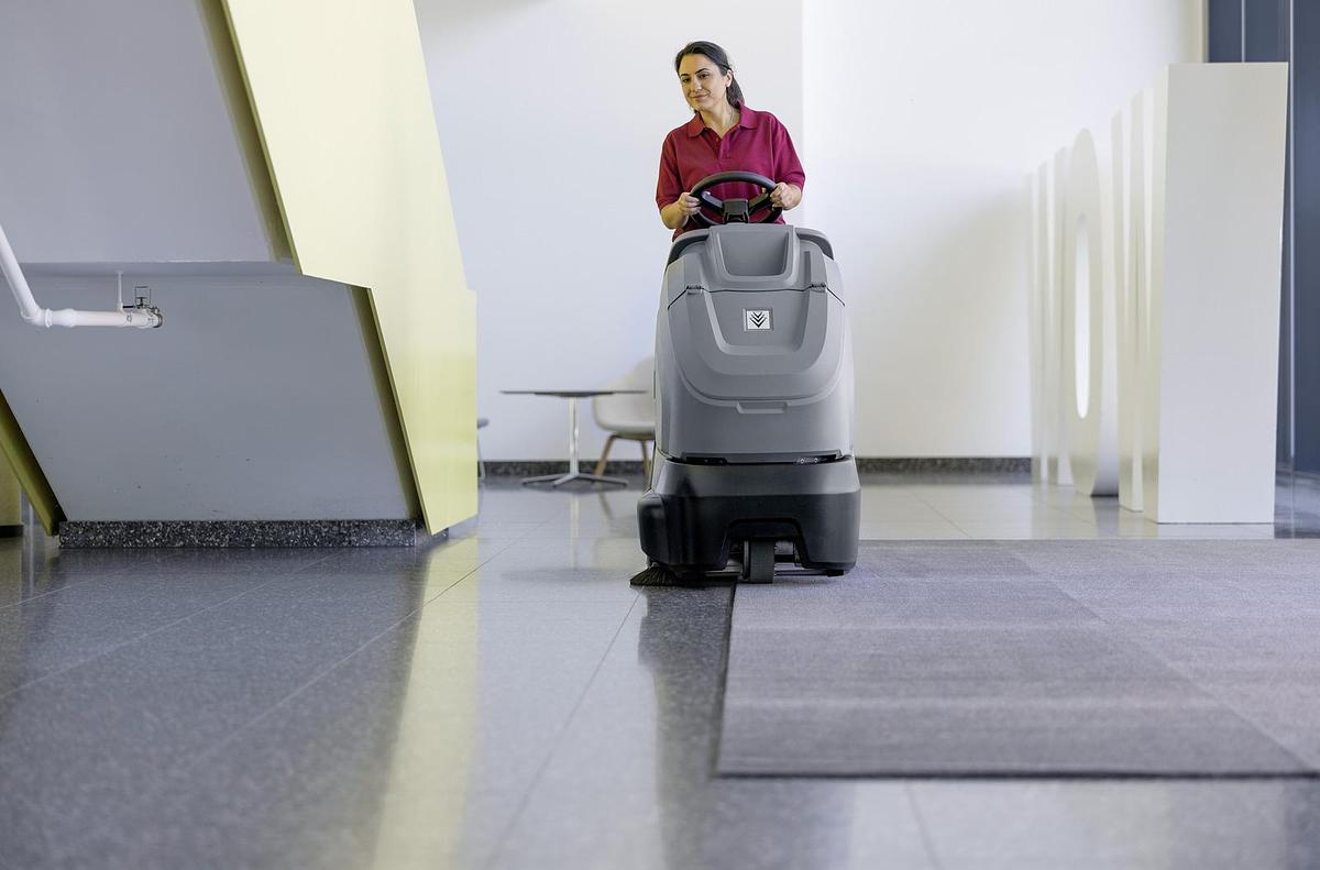 Upright brush-type vacuum cleaner CV 60/1 RS Bp Pack