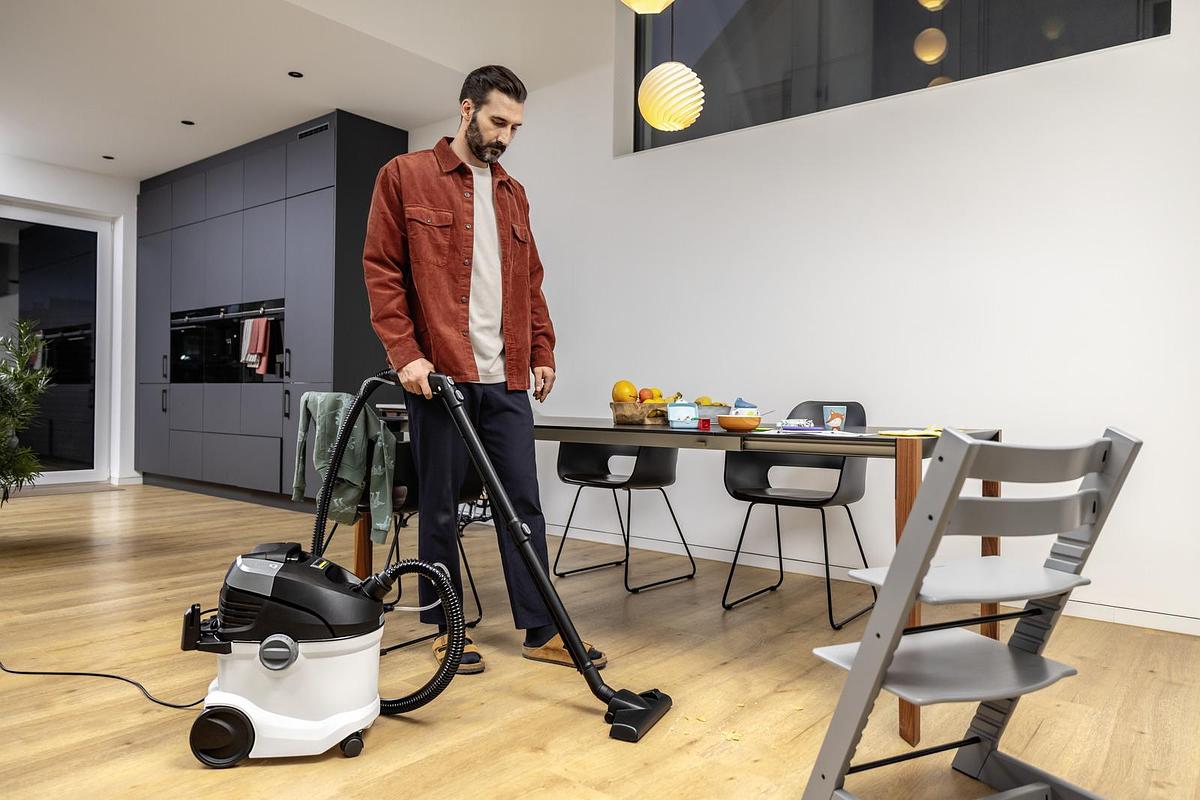 Spray extraction cleaner SE 5 Upholstery
