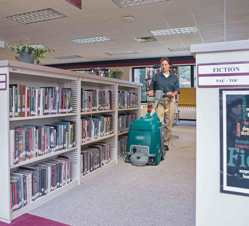 R3 Compact Carpet Extractor
