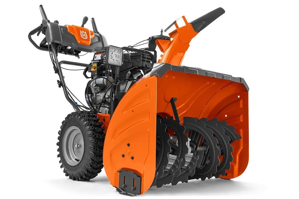 Husqvarna ST 330 Snow Blower