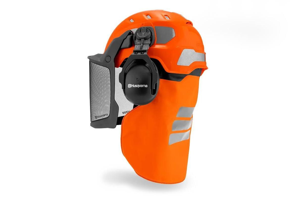 Husqvarna forest helmet, Technical