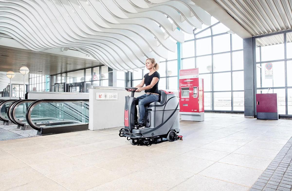 AS530R-US RIDE ON SCRUBBER 21INCH 24V