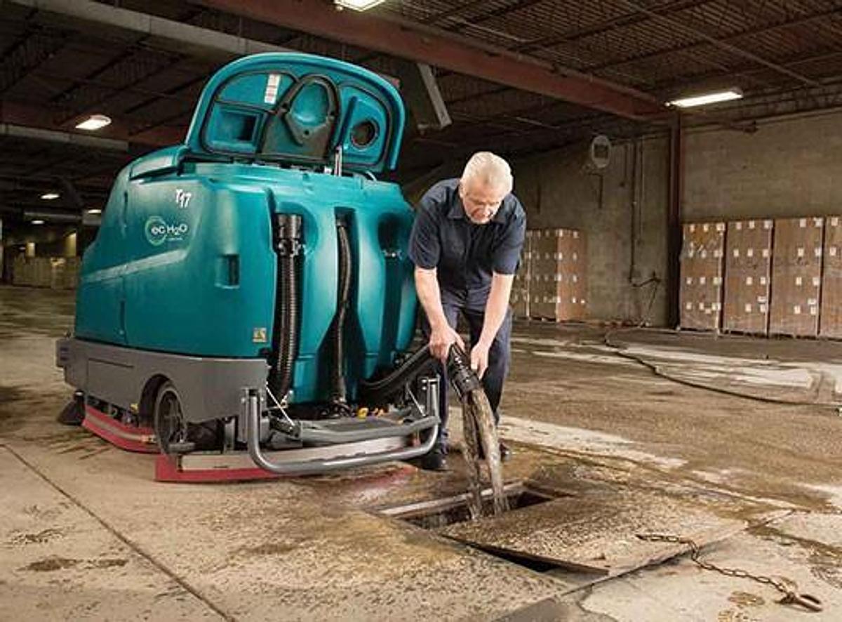 T17 Battery-Powered Ride-On Floor Scrubber