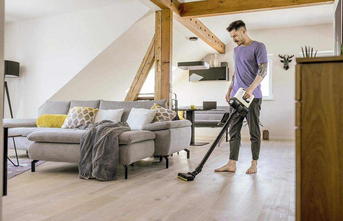 Battery-power vacuum cleaner VC 4 Cordless myHome Car