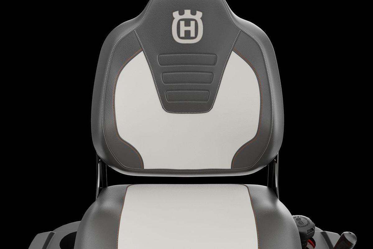 Husqvarna TS 140X 42"